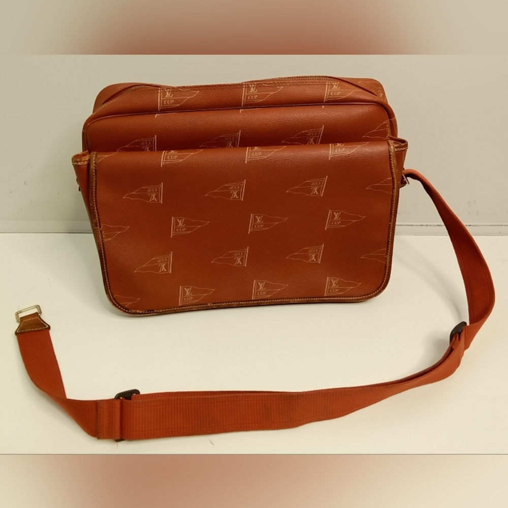 Louis Vuitton 1995 Cup for the America's Bag. As is condition